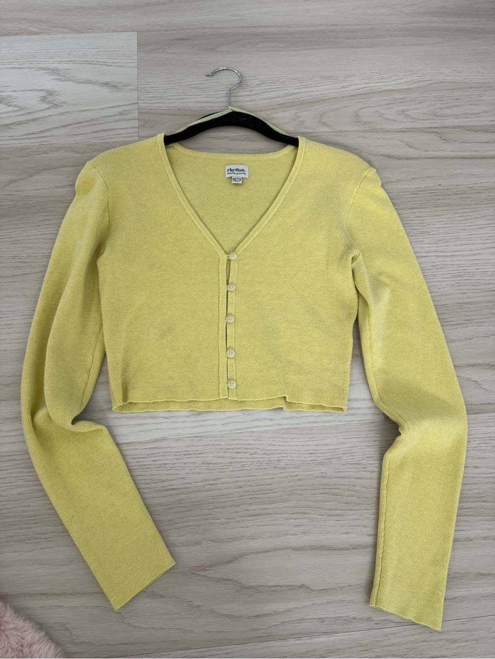 Rhythm Cropped V‑Neck Button Cardigan